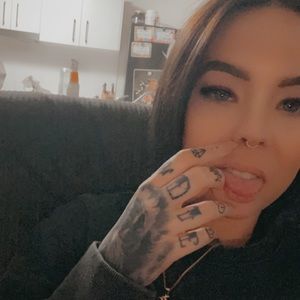 Meet your Posher, Gill